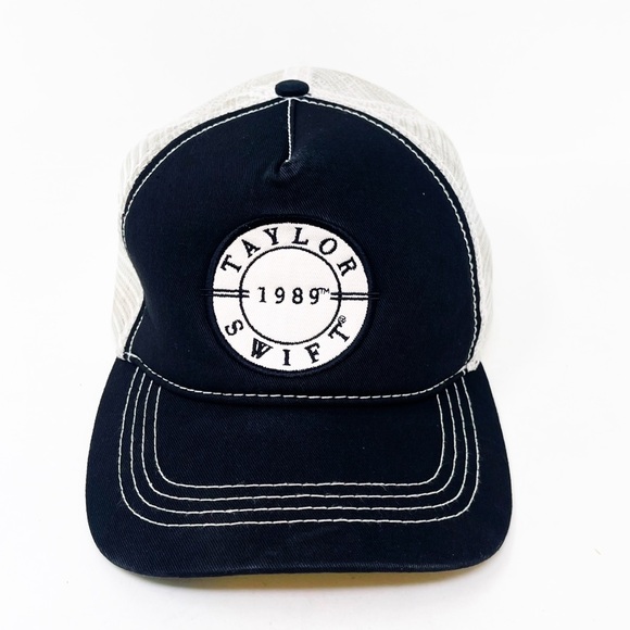 Tayl Swift 1989 World Tour Album Concert Hat Cap T.S. Music Official Merch - Picture 1 of 7